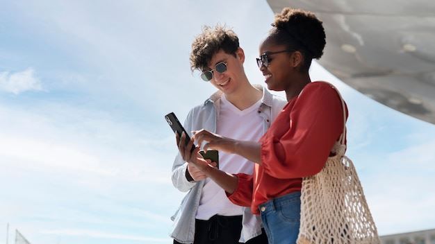 Transforming Global Payments: How to Send Money Overseas Efficiently in the Digital Age