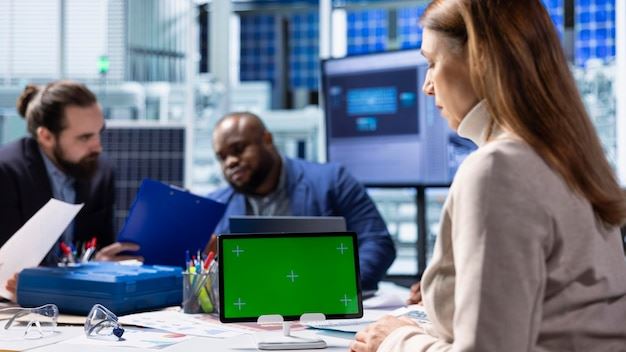 Strategic Growth and Innovation in U.S. Financial Services Companies: Opportunities and Challenges