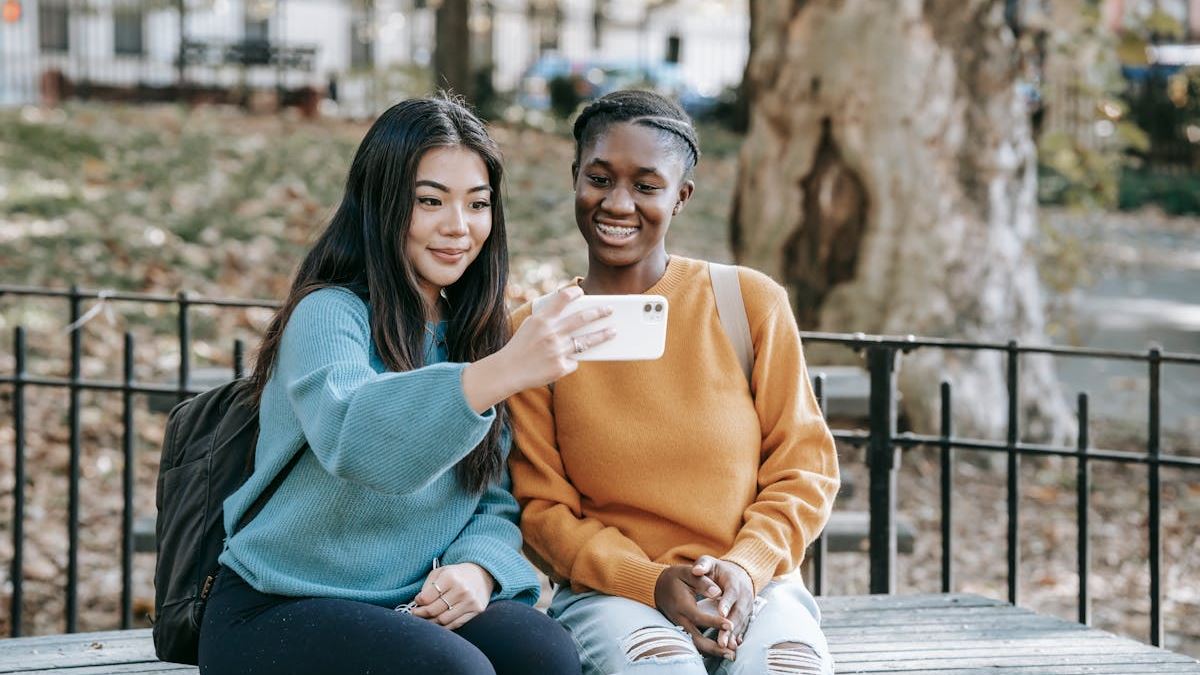 Comparing the Top Mobile Providers in the US: Which One Truly Offers the <strong>Best Mobile Provider</strong> Experience?
