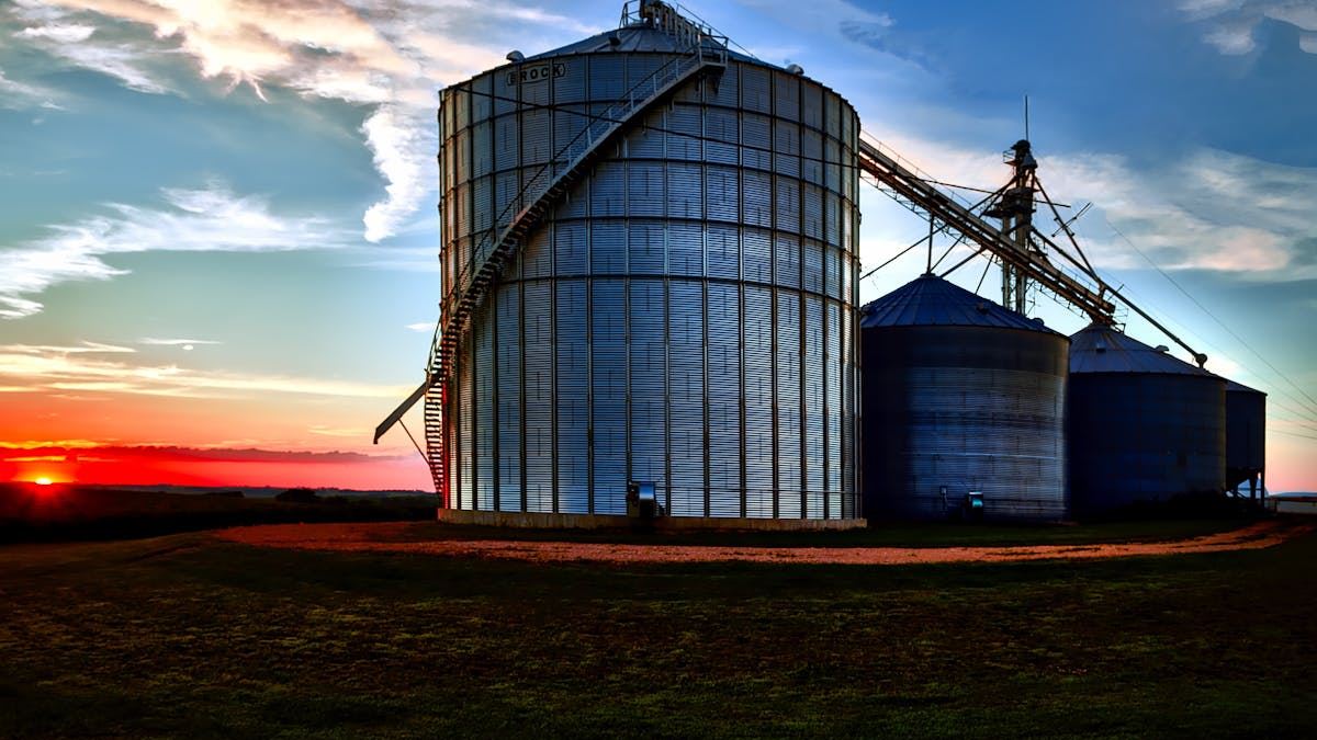 Evaluating Cloud Storage Providers: A Strategic Approach for US Businesses