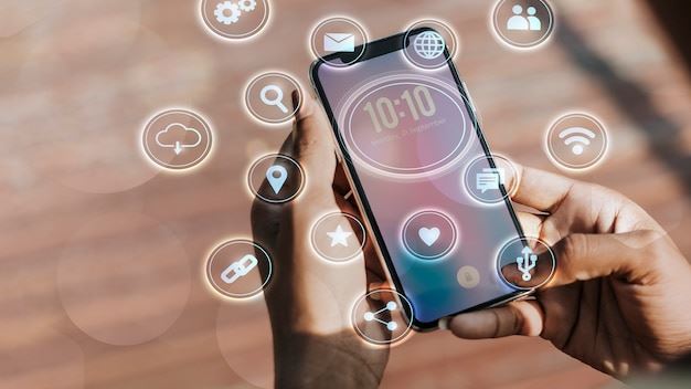 Transforming Industries with Innovative Mobile Software Solutions: Opportunities and Challenges in the U.S. Market