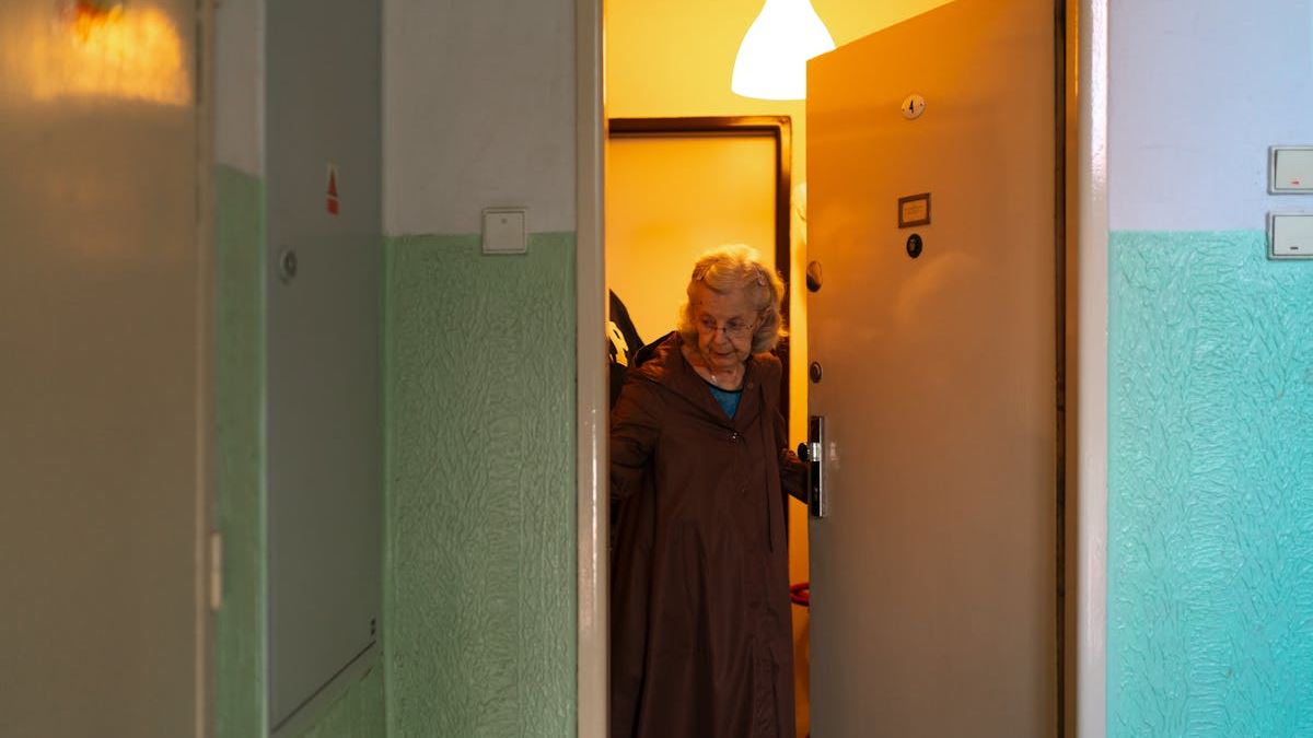Navigating the Challenges and Opportunities of Apartments for Seniors Based on SSI in the U.S.