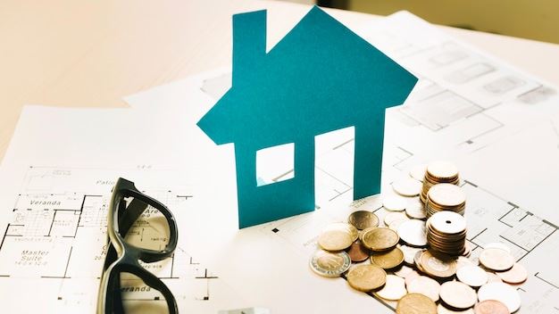 How Fluctuating Current Mortgage Rates Shape Homeownership and Refinancing Strategies