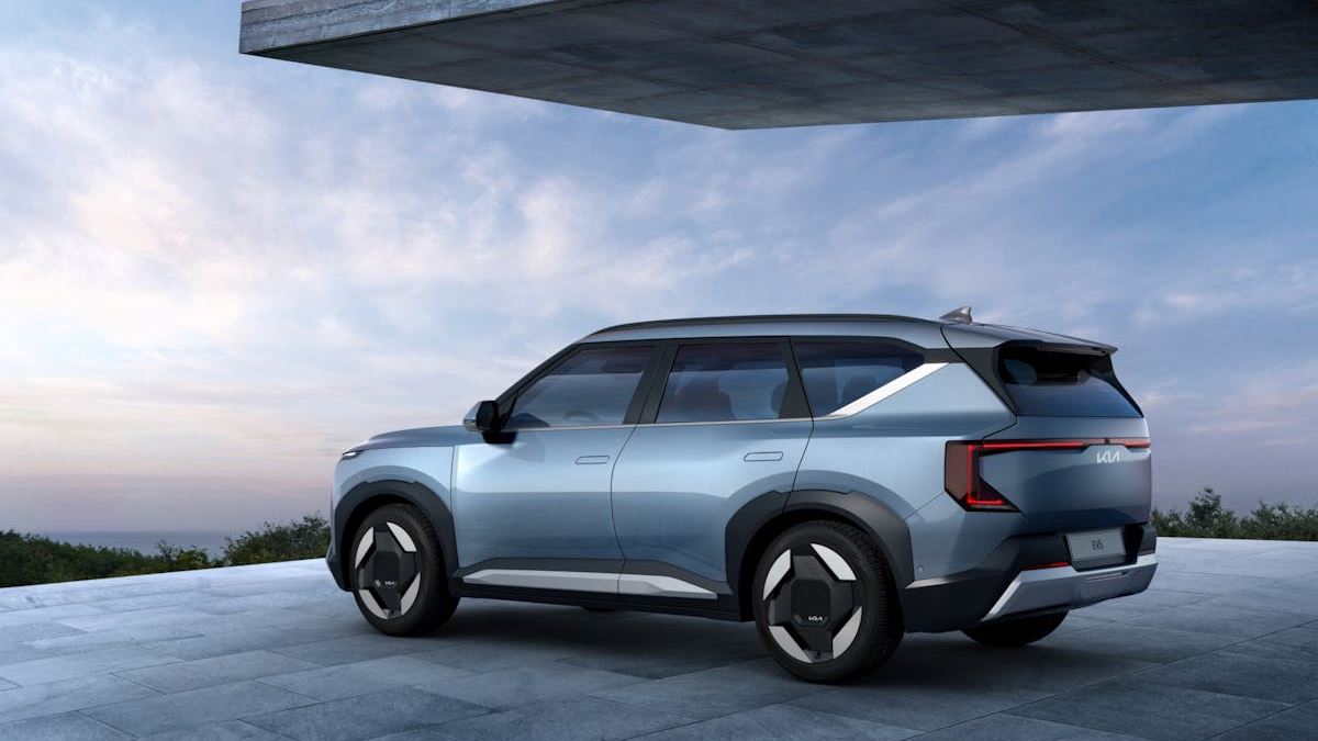 Maximizing Value: How to Find the Best Unsold Luxury SUVs Deals in the U.S.