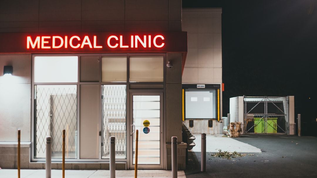 Locating Top-tier Doctors Near Me: Essential Tips for Residents Across the United States
