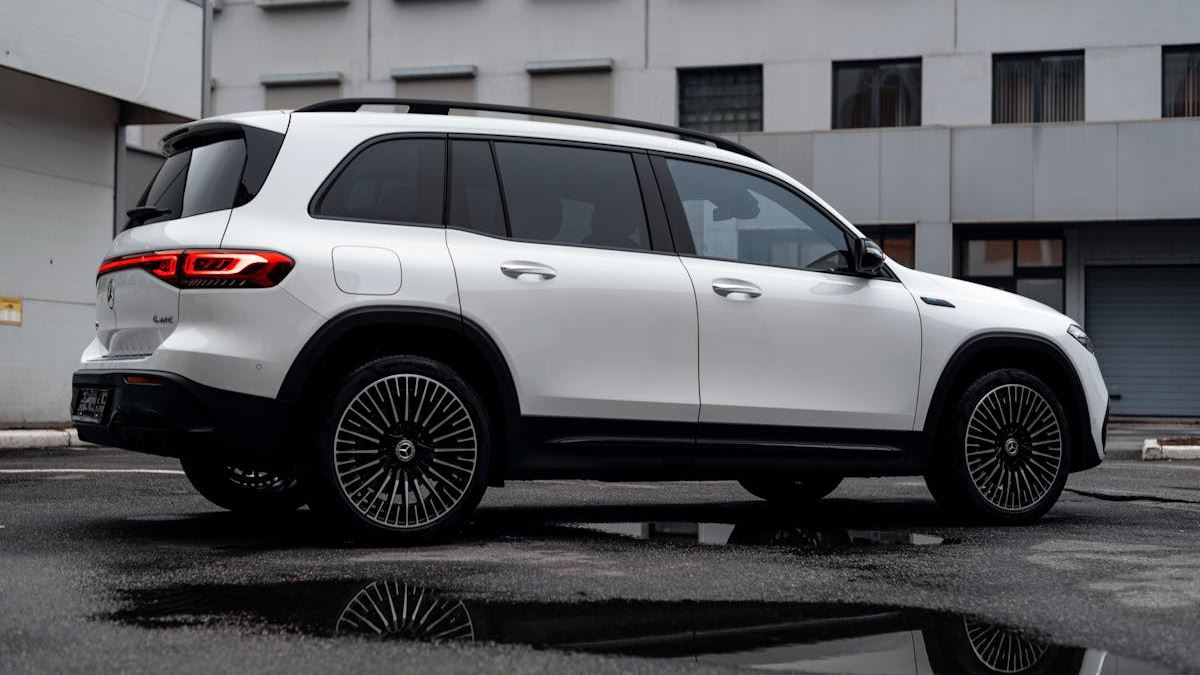 The Evolution and Future of Luxury Crossover SUVs For Sale in the US Market