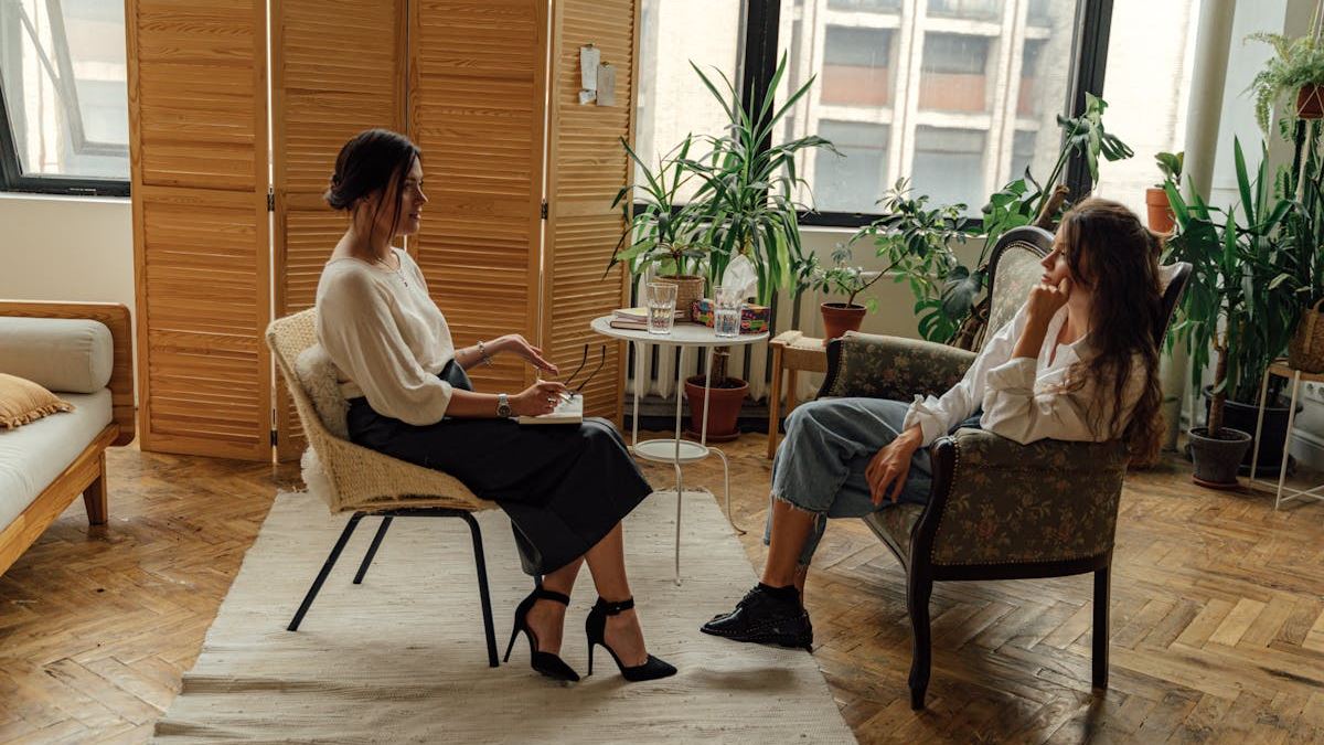 Tailoring Online Mental Health Support Services to Meet Diverse Needs in the U.S.