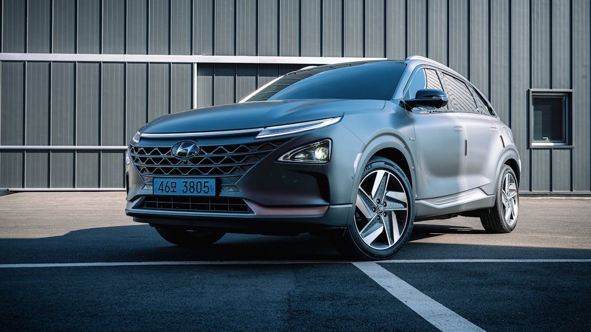 Why the Hyundai Tucson Hybrid Is Transforming the Way Americans Drive