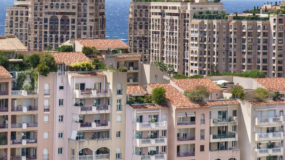 Maximizing Real Estate Success with Specialized CRM Software: Practical Insights for U.S. Agents