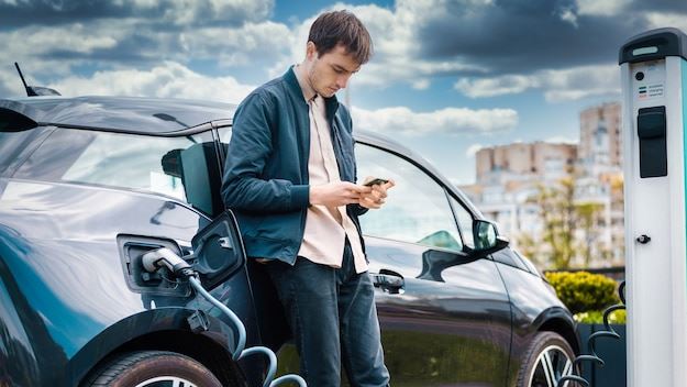 Top 10 Coolest Electric Cars in the U.S. – What Makes Them Stand Out