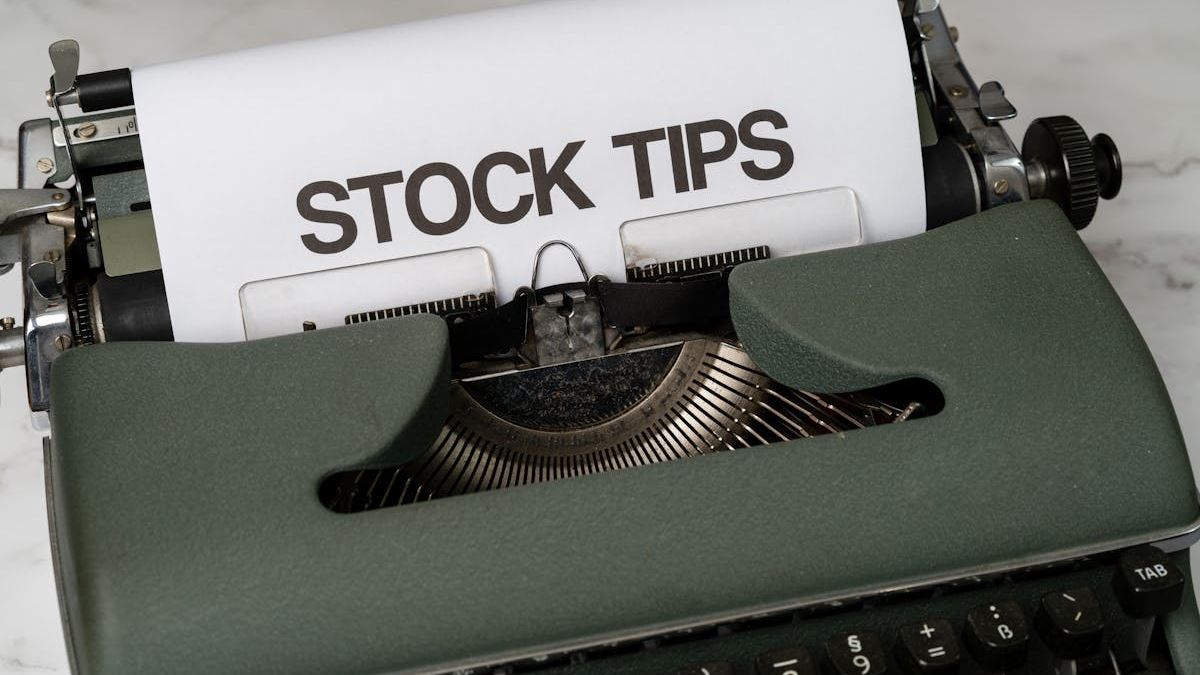 Smart Financial Advice for Investors: Navigating the Complex U.S. Market</h2>