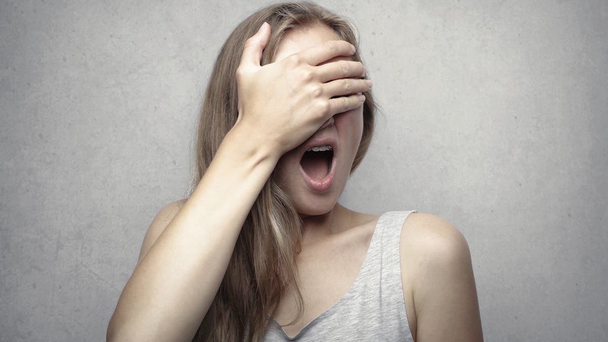 The Complete Guide to Symptoms Causes Eyelid Dermatitis: What Every Patient Should Know