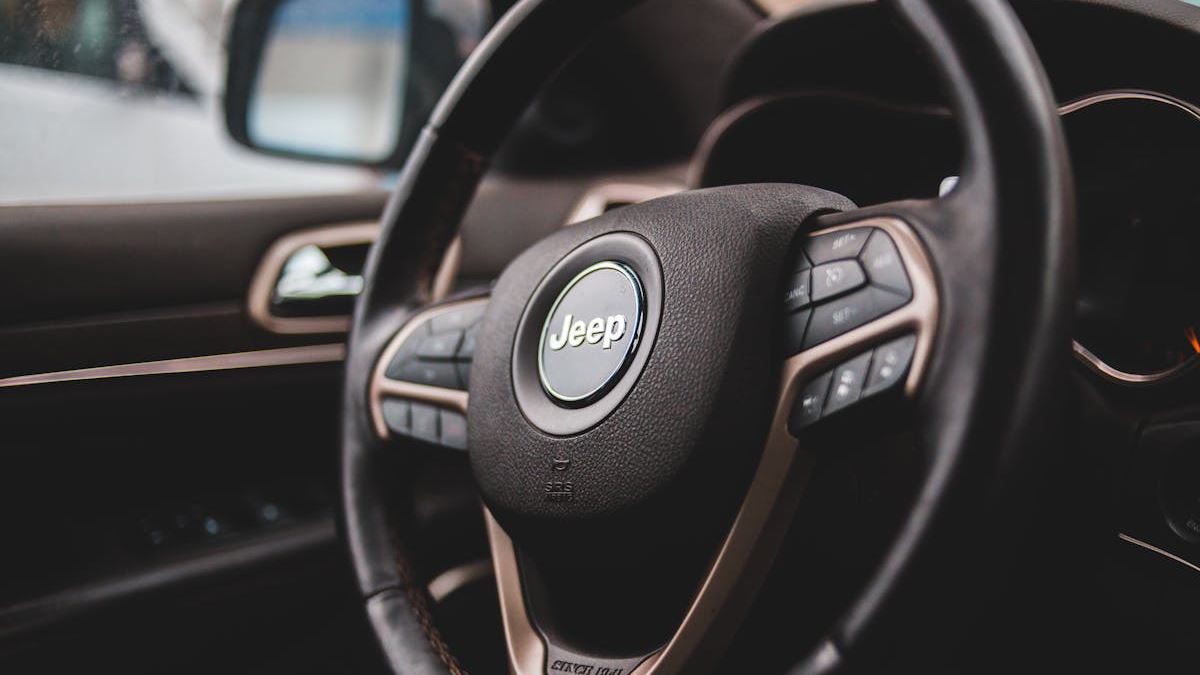 Innovation and Technology in the NN2025 Jeep Grand Cherokee: A New Era in American SUVs