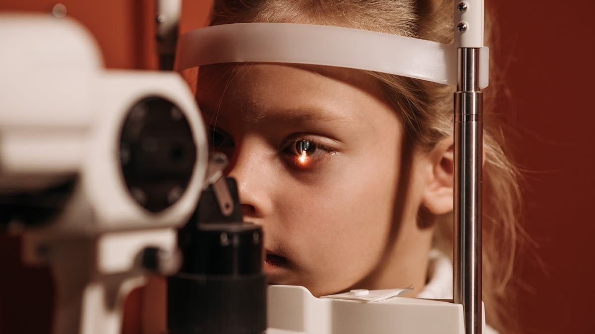 Top Strategies to Find Reliable Eye Doctors in Your Area: Ensuring Optimal Vision Care
