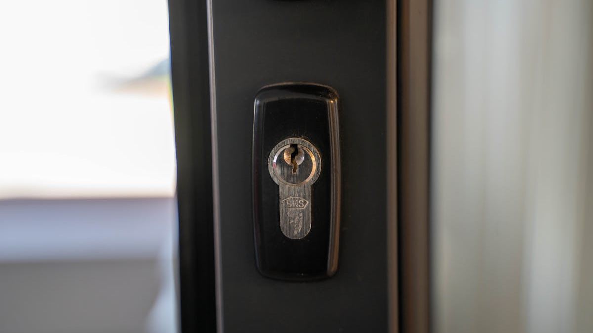 Enhancing Home Safety: A Detailed Approach to Installing and Maintaining Your Home Security Systems in the US