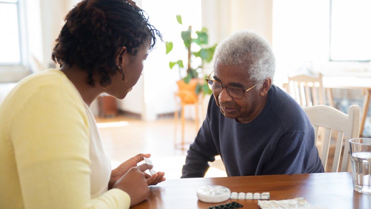Innovative Approaches to Elderly Health Care: Supporting Independence and Well-being in Aging Adults