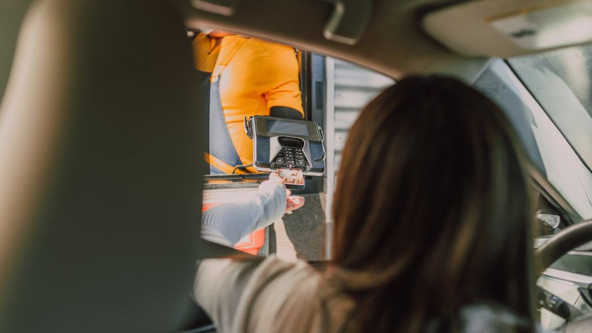 Strategic Approaches to Buying and Selling Used Cars in the U.S.: Navigating the Fluctuating Used Car Prices