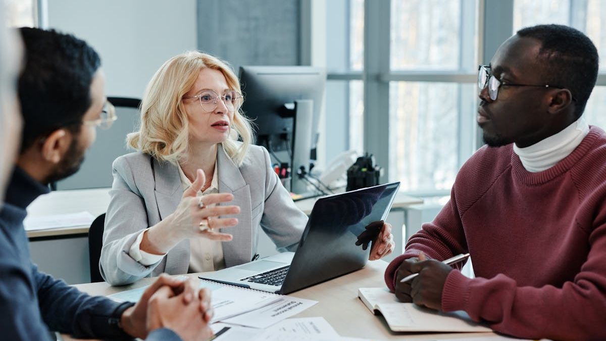 Transforming Workforce Management: The Strategic Role of HR Payroll Software in the United States