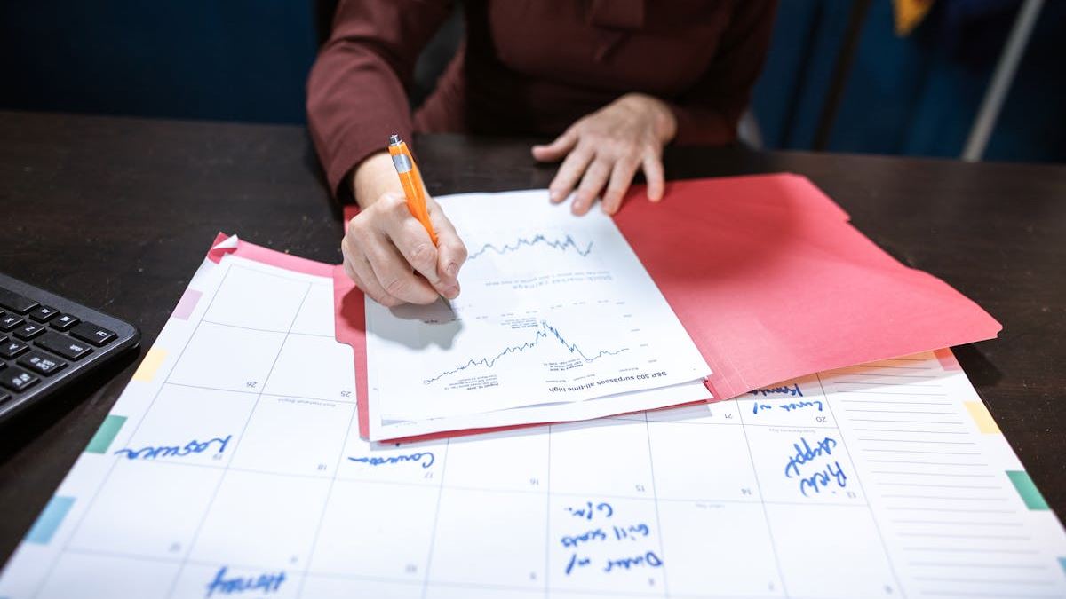 Top Tips for Finding a Reliable Financial Planner Near Me for Your Retirement Goals