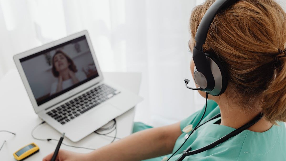 Choosing the Right Video Conferencing Service for Your Enterprise: A Comprehensive Guide