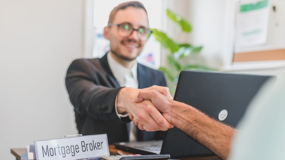 Maximizing Business Potential: Strategic Use of Commercial Loan Solutions in the United States