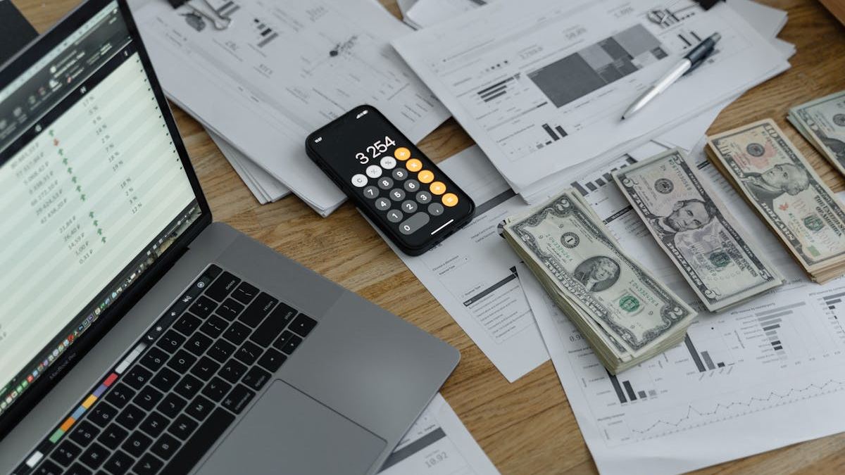 Strategic Investing in Top ETFs: How to Build a Resilient Portfolio in the US Market