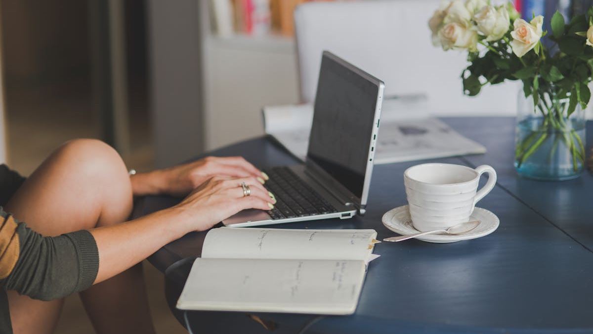 Finding the Best Internet in My Area: An Expert Approach for U.S. Households
