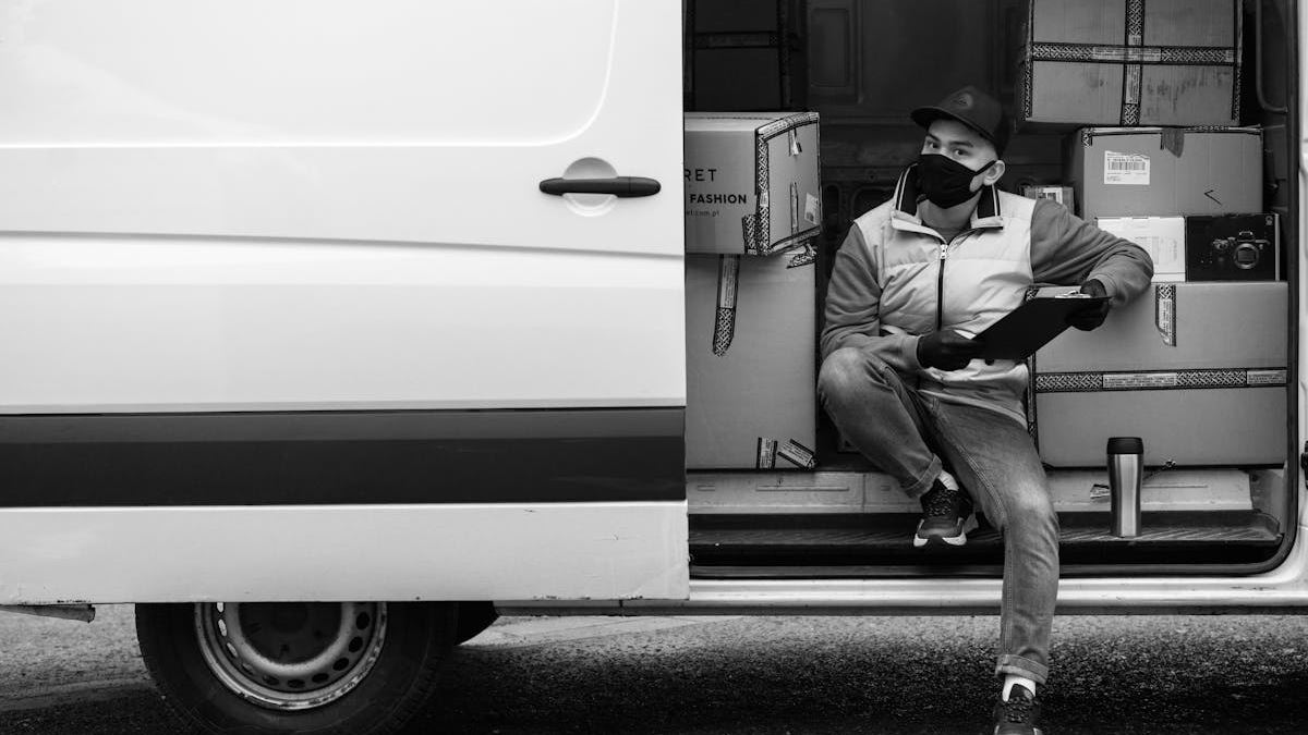 Driving Growth and Safety with GPS Fleet Tracking: Strategies for U.S. Businesses