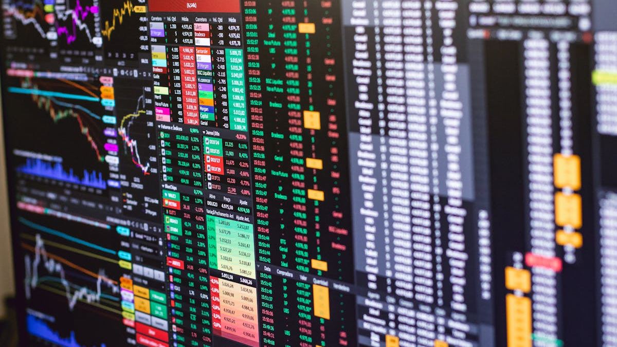 Strategic Insights: How to Identify Top Commodities Invest Opportunities for 2024