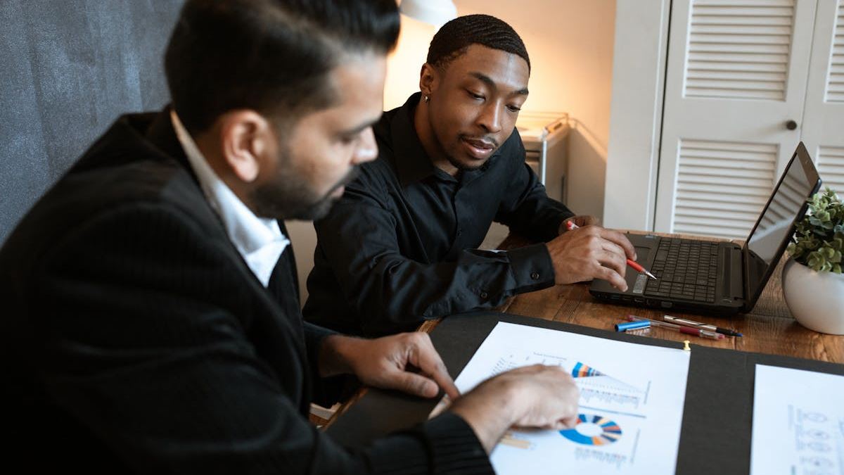 Essential Guide to Financial Planning Small Businesses: Build Resilience and Growth in the U.S.