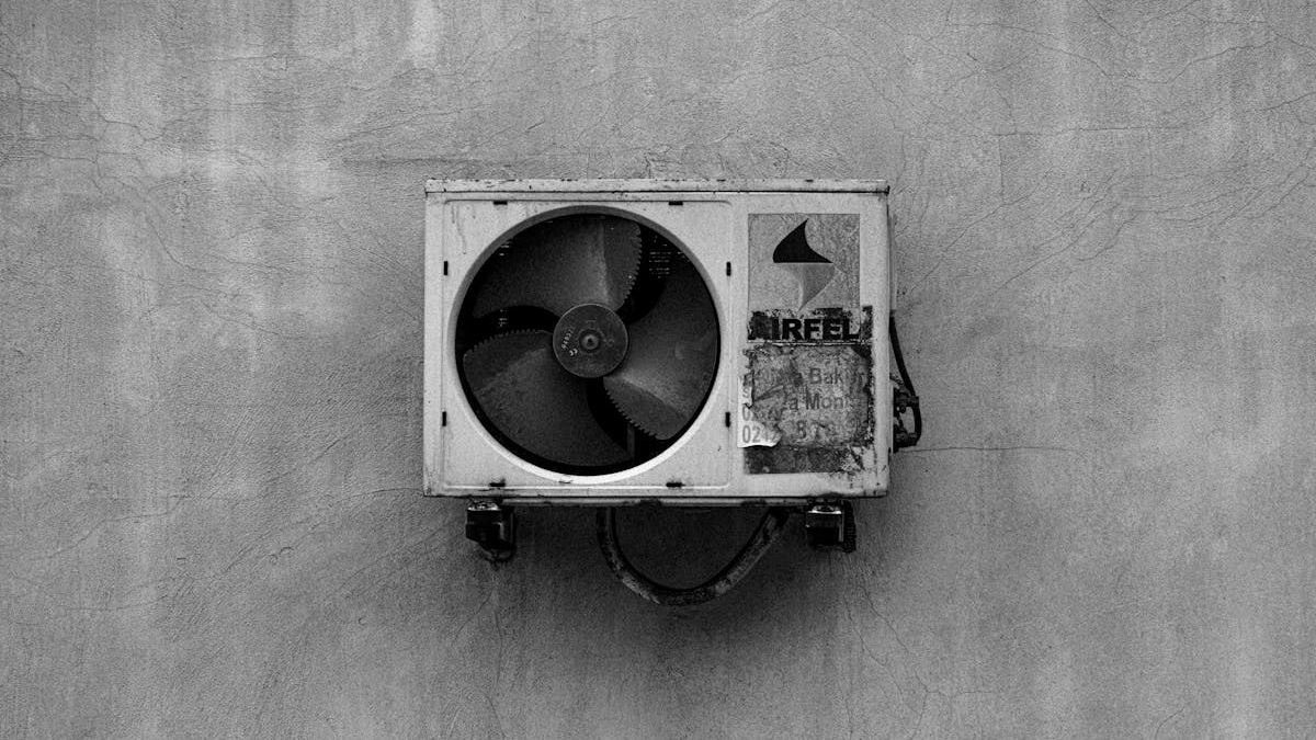 Top Tips for Preventing Air Conditioner Breakdowns and Extending Its Lifespan