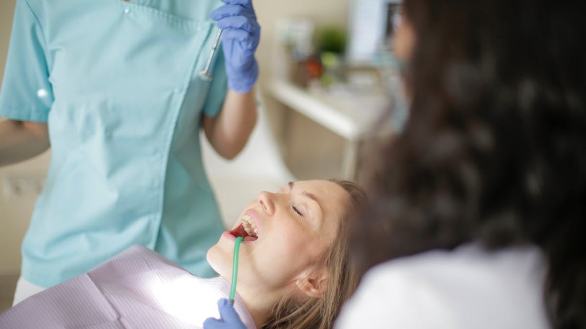 Dental Implants: Exploring Options and Overcoming Common Challenges