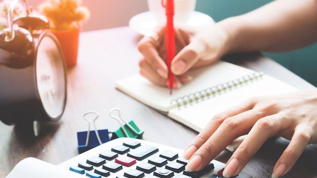 Maximizing Efficiency with Payroll Services: Strategies for U.S. Businesses