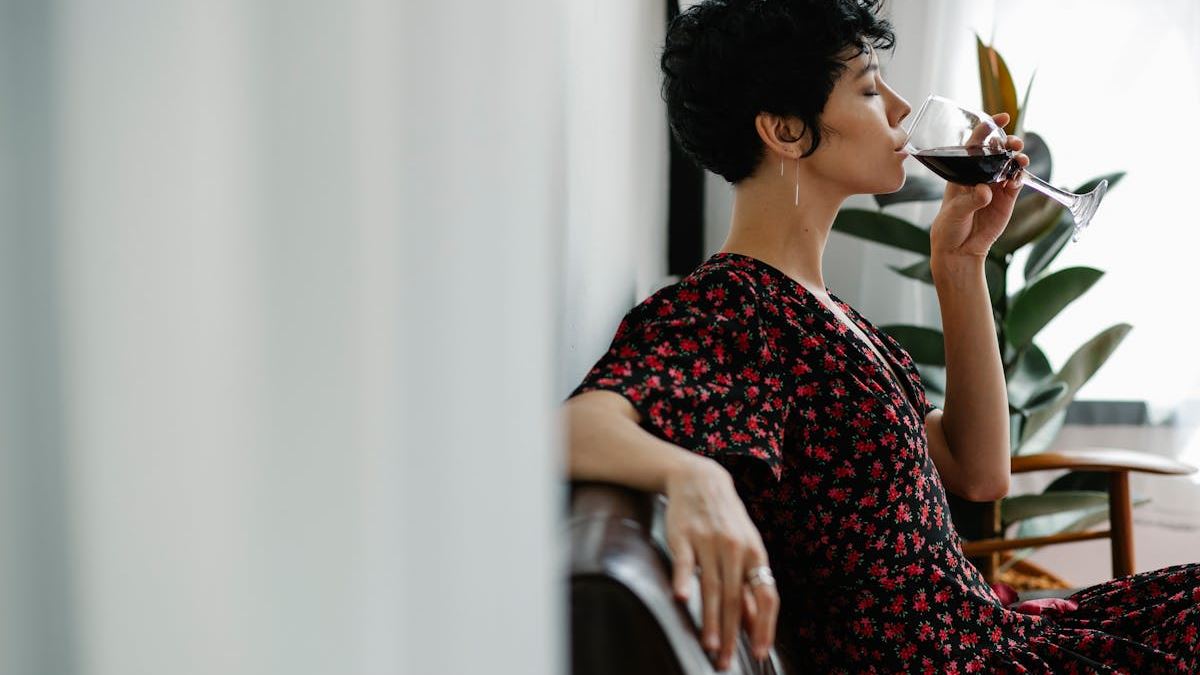 Revitalize Your Look: Short Hairstyles Women Over 60 Are Loving Right Now