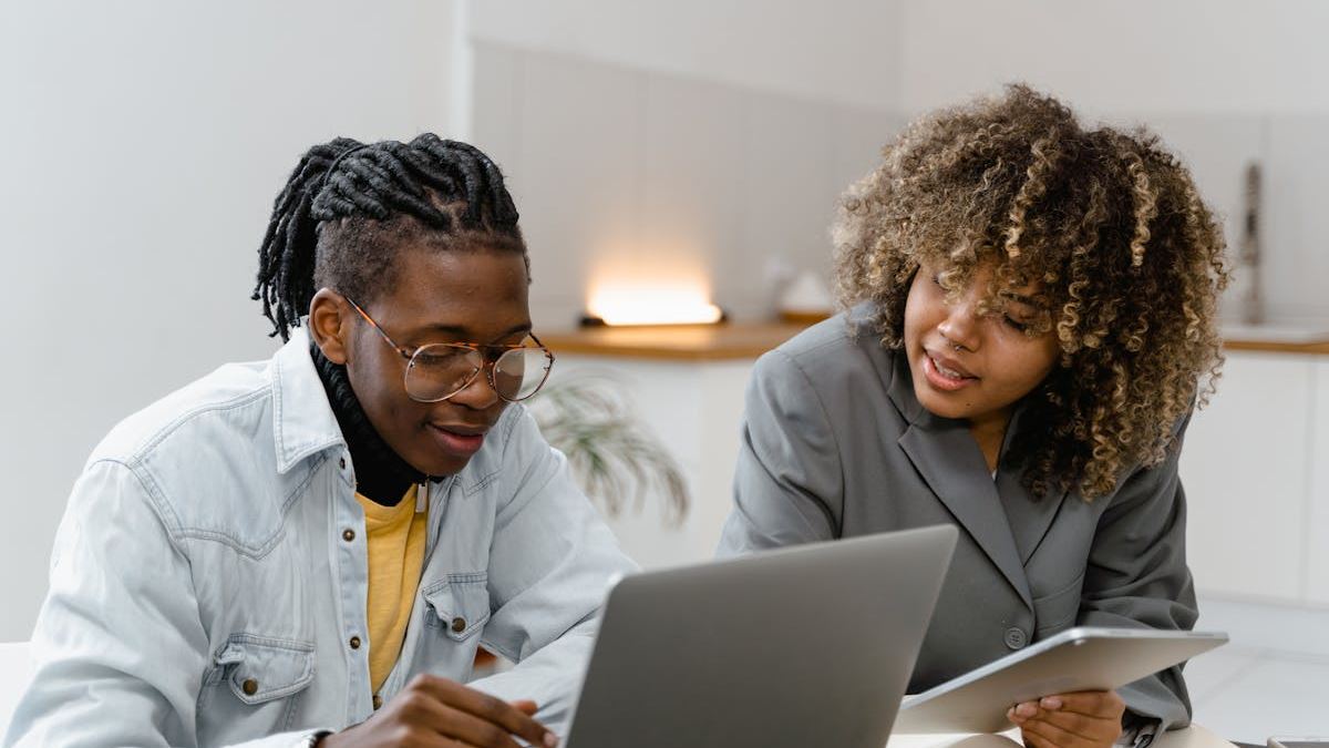 Maximizing Employee Engagement with Innovative Platforms: Strategies for U.S. Businesses