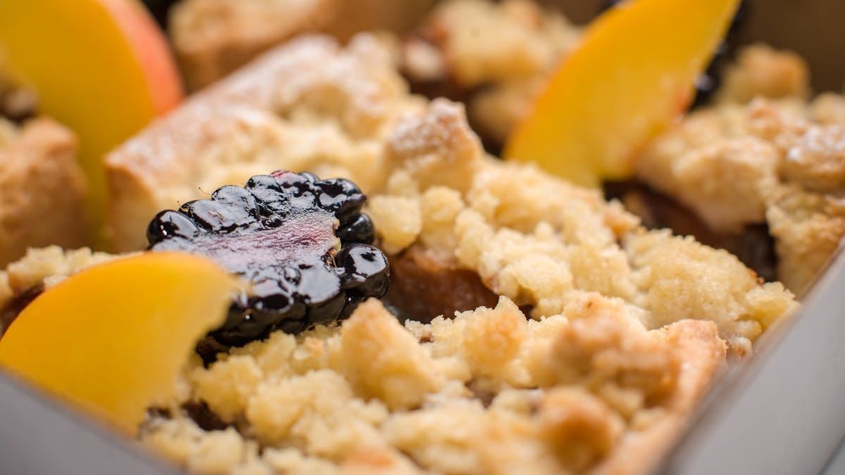 Innovative Takes on the Best Canned Peach Cobbler Recipes: Creative Ideas for Modern Preferences