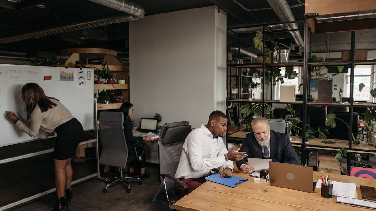 Maximizing Your Benefits: Strategic Approaches to Opening and Funding IRA Accounts in the United States