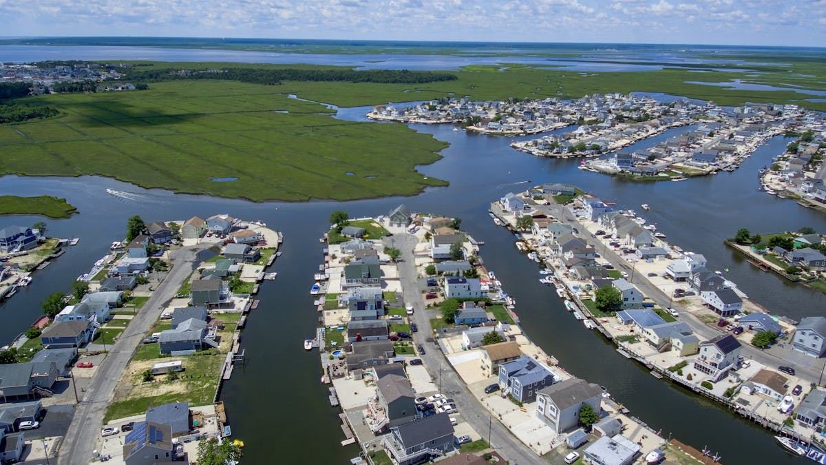 Finding the Best Factory Built Homes Near Me: Tips, Resources, and Expert Advice for Homebuyers