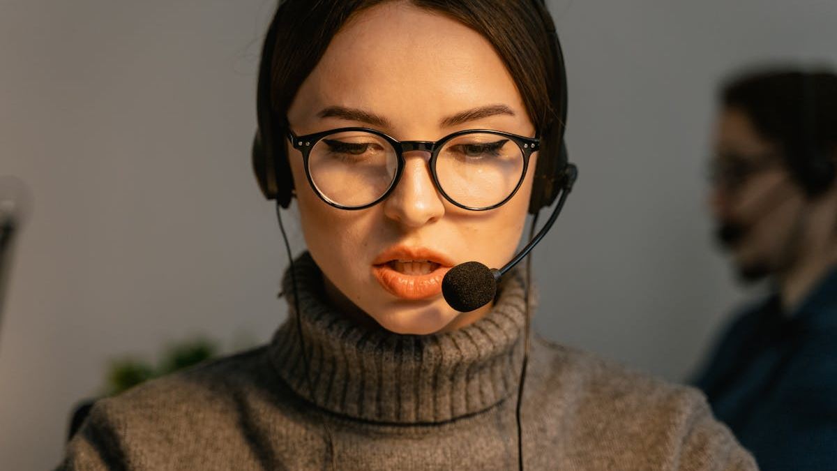 Enhancing Customer Satisfaction with Chatbots Customer Service: Strategies for U.S. Businesses