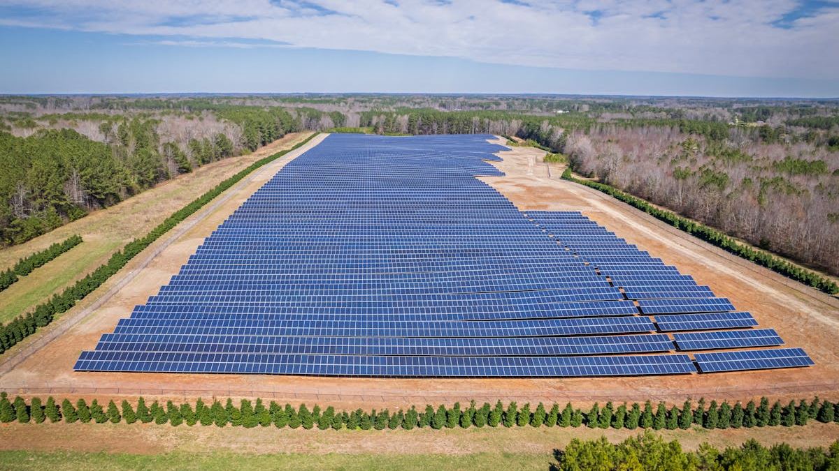 Harnessing Renewable Electricity: America's Path Towards a Sustainable Energy Future