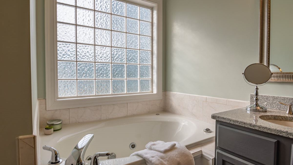 Emergency Water Leak Repair: What Every Homeowner in the United States Needs to Know
