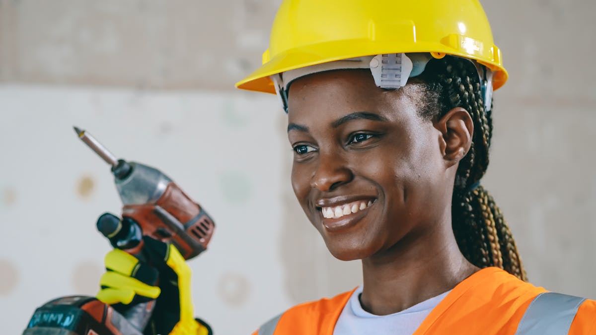 Partnering with Experts: How to Select the Best Renovation Services for Your Project in the United States