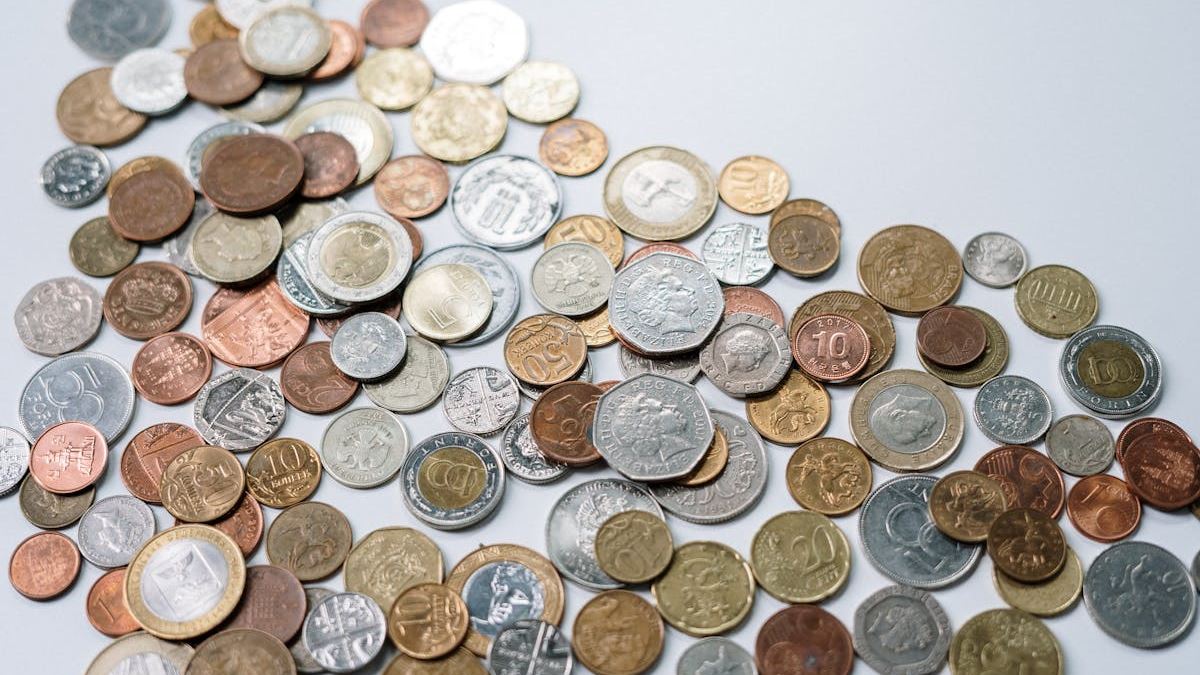 Gold vs Silver Investing: Which Metal is Right for Your Portfolio?