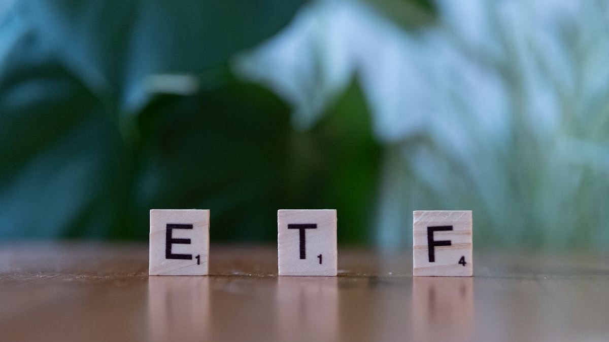 Strategic Approaches to Investing in Mutual Funds for U.S. Investors