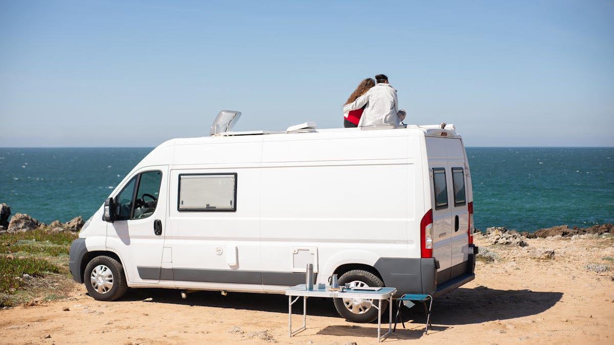 Maximizing Value with Kelly RV Values: Strategies for Buyers, Sellers, and Insurers