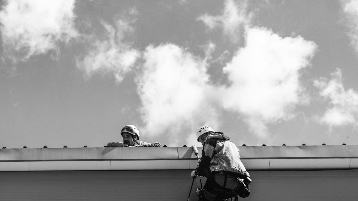 Understanding the Skills and Qualities of Top Roofing Experts in the United States