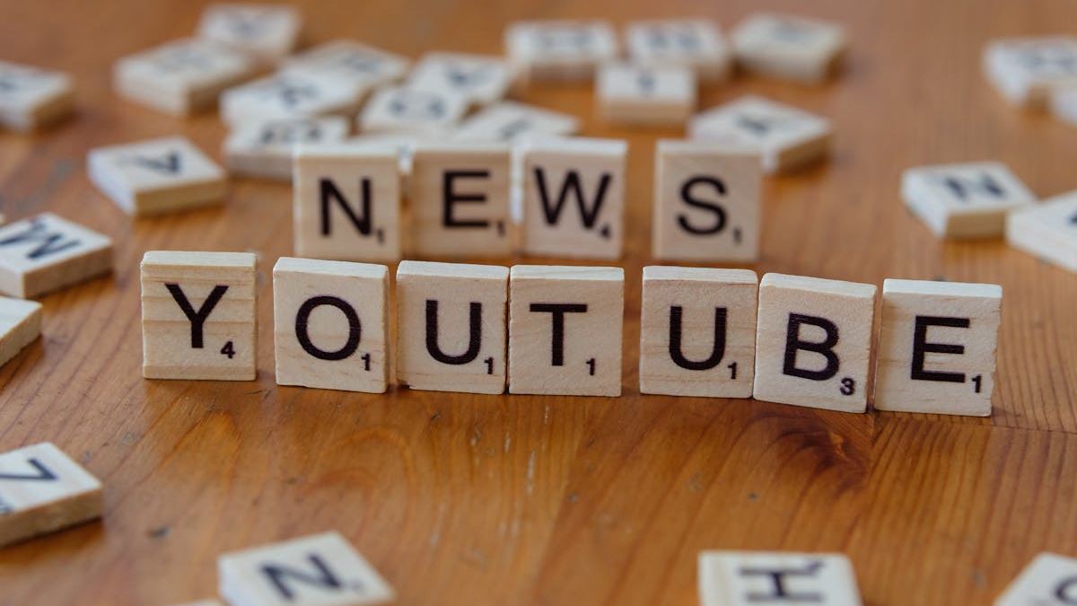 Building Engaging and Inclusive Social Media Online Communities in Modern America