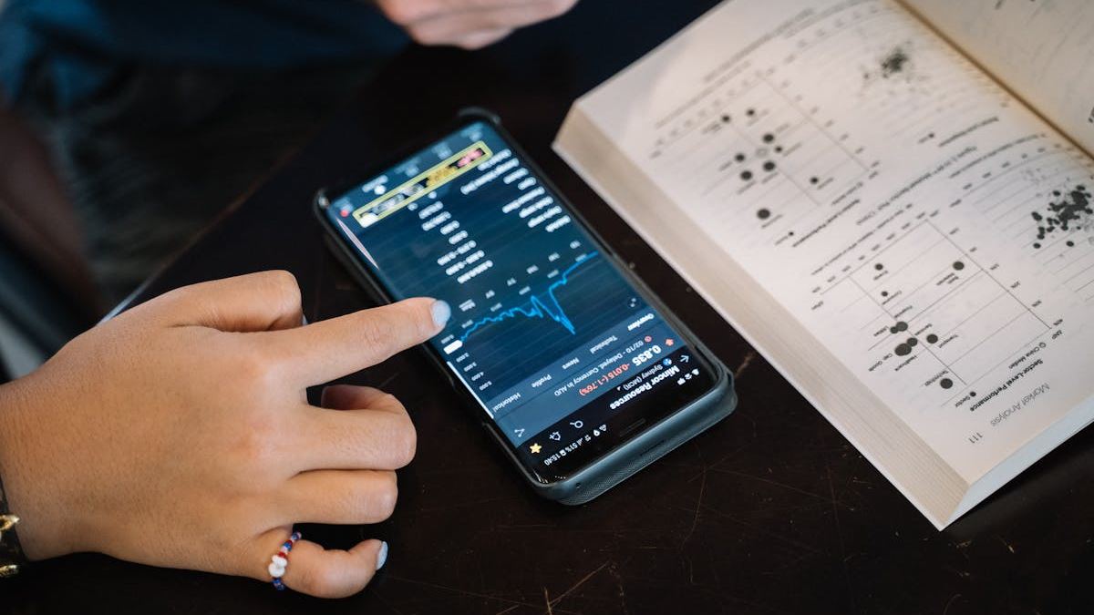 Why Vanguard Top ETFs Are Essential for Modern Portfolios: Strategies for Every Investor