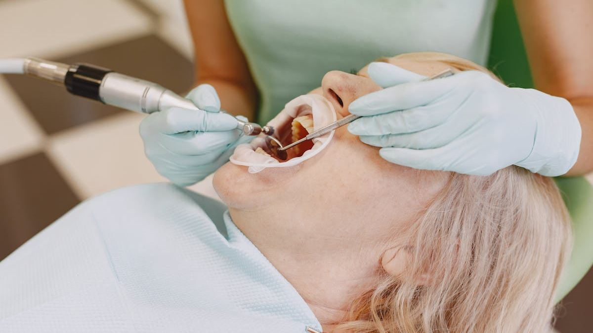 Why Choose Humana Gold Plus HMO Dental Plan? An In-Depth Look at Key Benefits and How It Compares to Other Plans