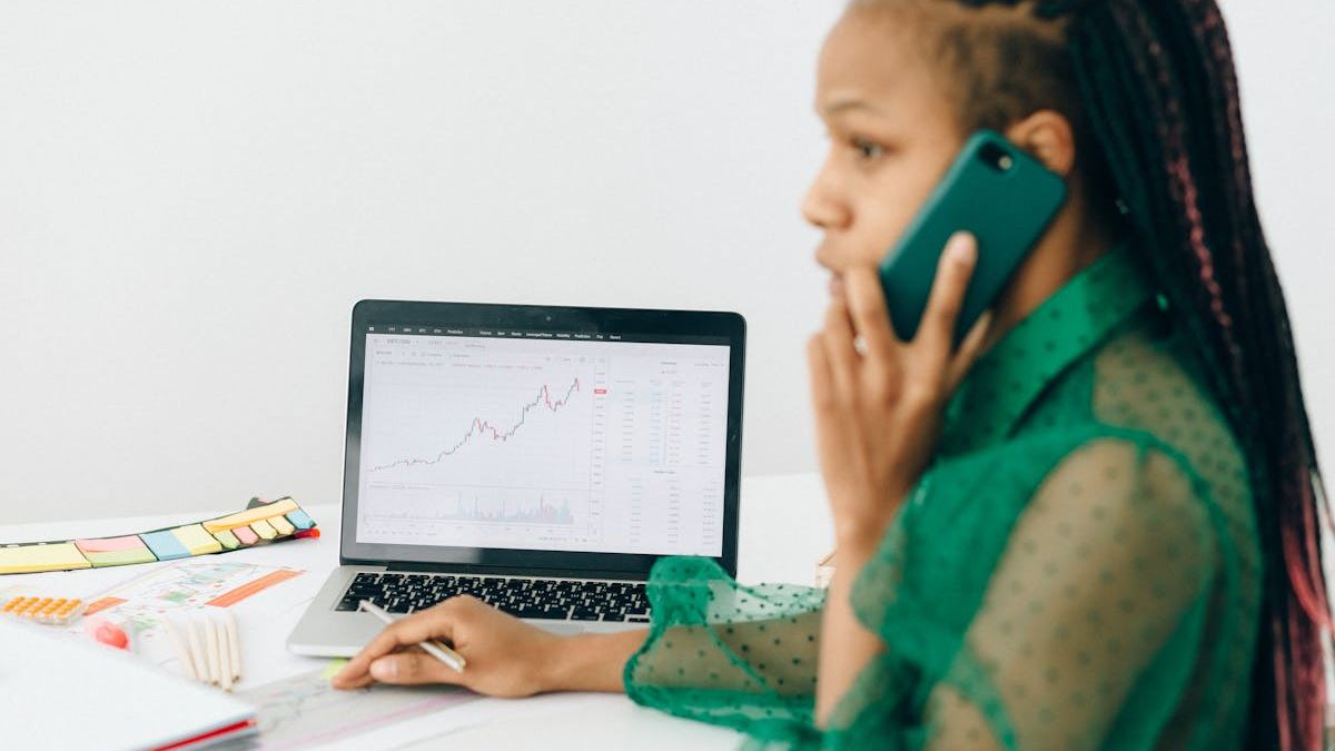 Strategic Financial Planning for Americans: Navigating Investments and Wealth Growth in a Dynamic Economy